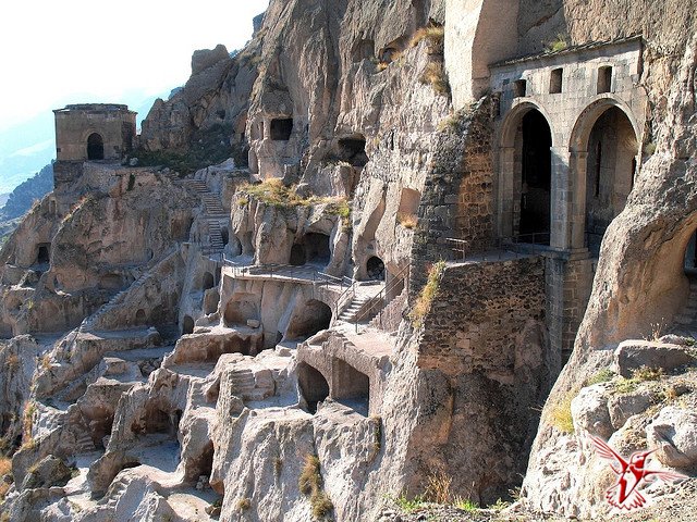 Вардзия: Пещерный город царицы Тамары