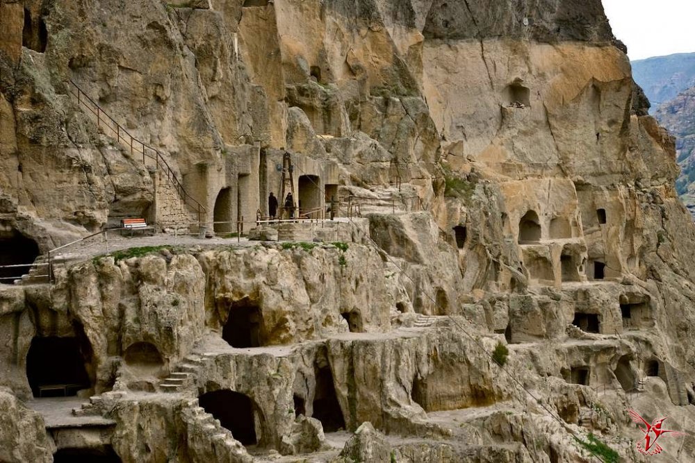 Вардзия: Пещерный город царицы Тамары