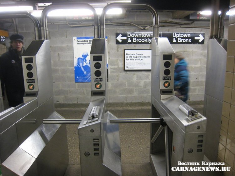 В нью-йоркском метро 
