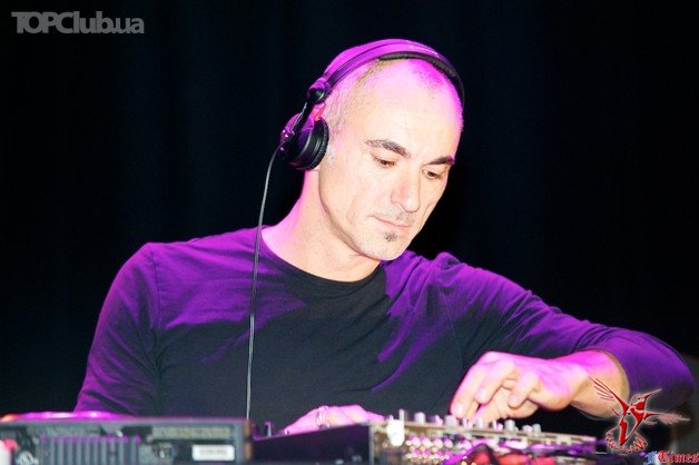 Robert miles фото