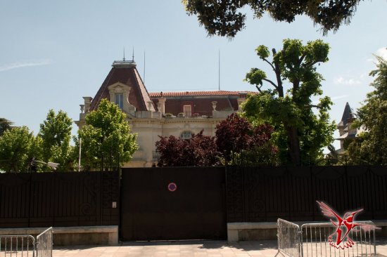Le Monde раскрыла шпиона в российском консульстве в Марселе. Его связывают с атакой хакеров на Всемирное антидопинговое агентство