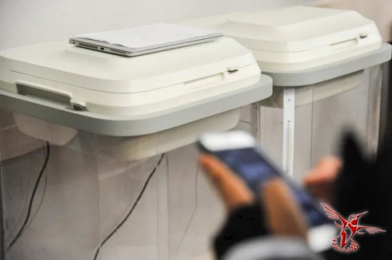 Система голосования через интернет в Москве зависла на первых испытаниях. Наблюдателей распустили за час до конца «выборов»
