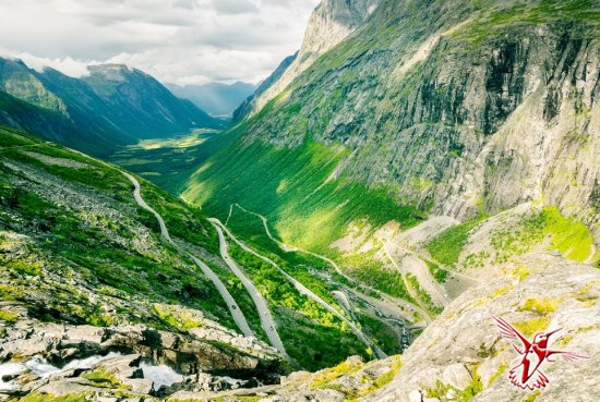 10 живописных маршрутов для автопутешествия по Европе